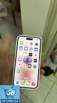 Apple iPhone 16 (256 GB) Real3 Destaca-se Imagem Enviada por Comprador do Apple iPhone 16 (256 GB) na Mão