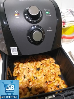 Fritadeira sem óleo air fryer 4L Mondial 1500W AFN-40-BFT Real4 Destaca-se Imagem Enviada e Avaliada por Comprador de Diversos Alimentos Preparados na Fritadeira sem óleo air fryer 4L Mondial 1500W AFN-40-BFT