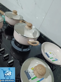 Jogo De Panelas Cerâmico Indução Tuut Ecoglide 10 Peças Real3 Destaca-se Imagem do Jogo De Panelas Cerâmico Indução Tuut Ecoglide 10 Peças no Fogão