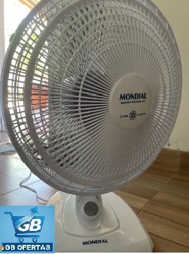 Ventilador Mondial VSP-40 ligado no quarto
